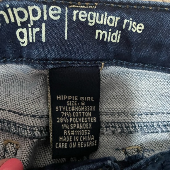 Hippie Girl Denim Shorts - Picture 3 of 3